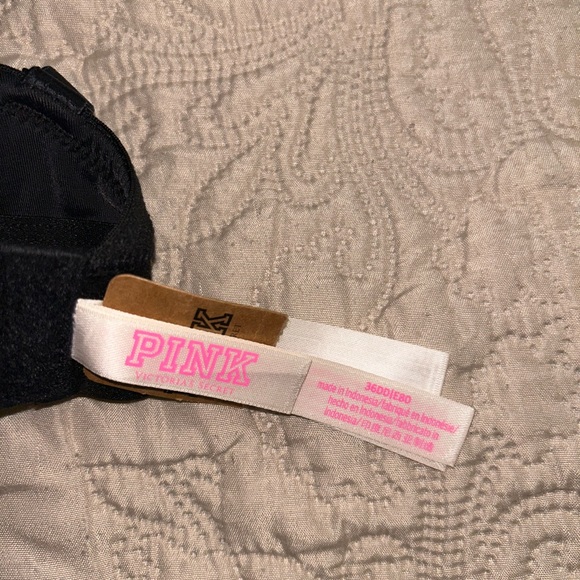 NWT VS PINK wear everywhere wireless bra - Picture 6 of 6